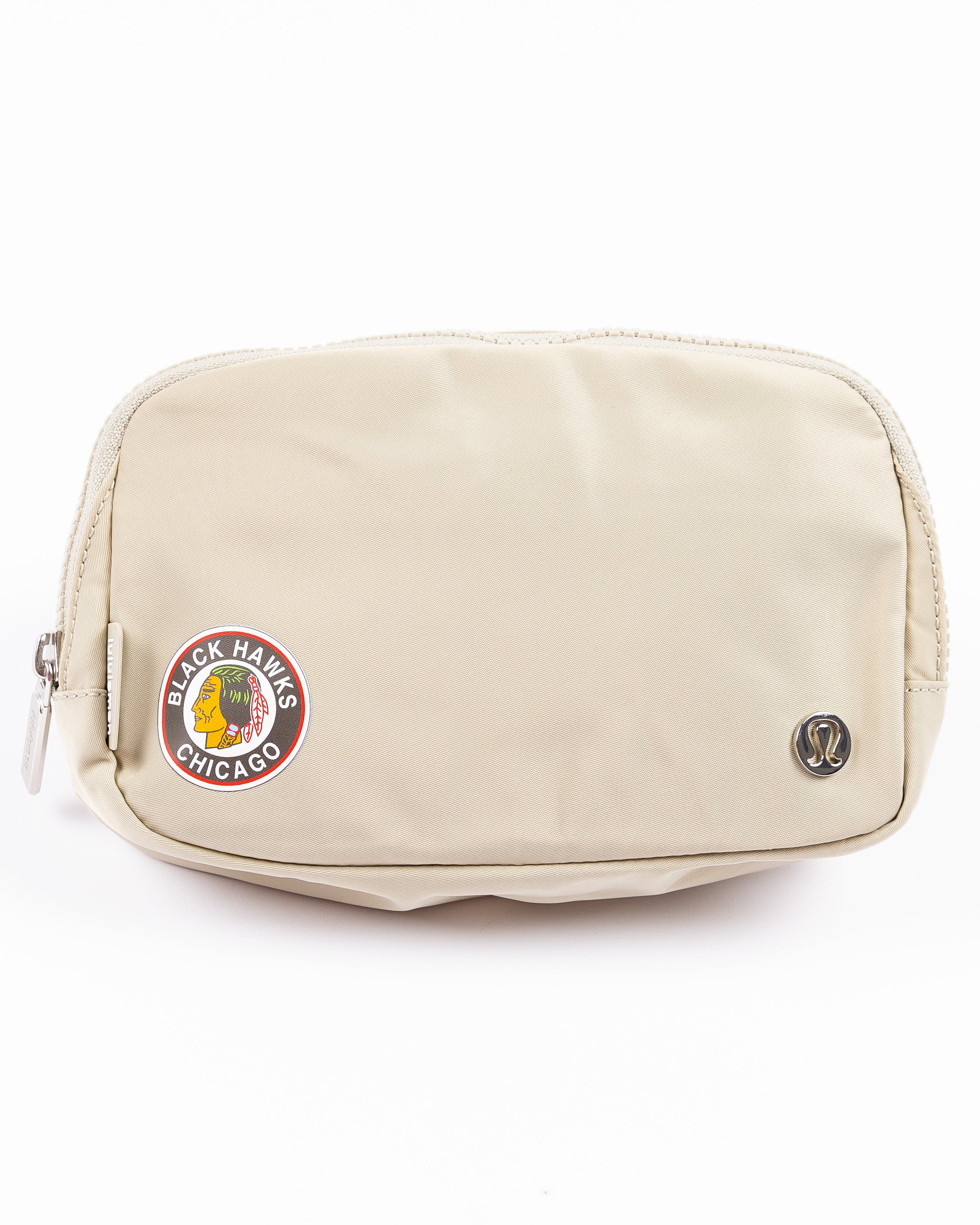 blackhawks toiletry travel bag giveaway lululemon Chicago Blackhawks Vintage Everywhere Belt Bag