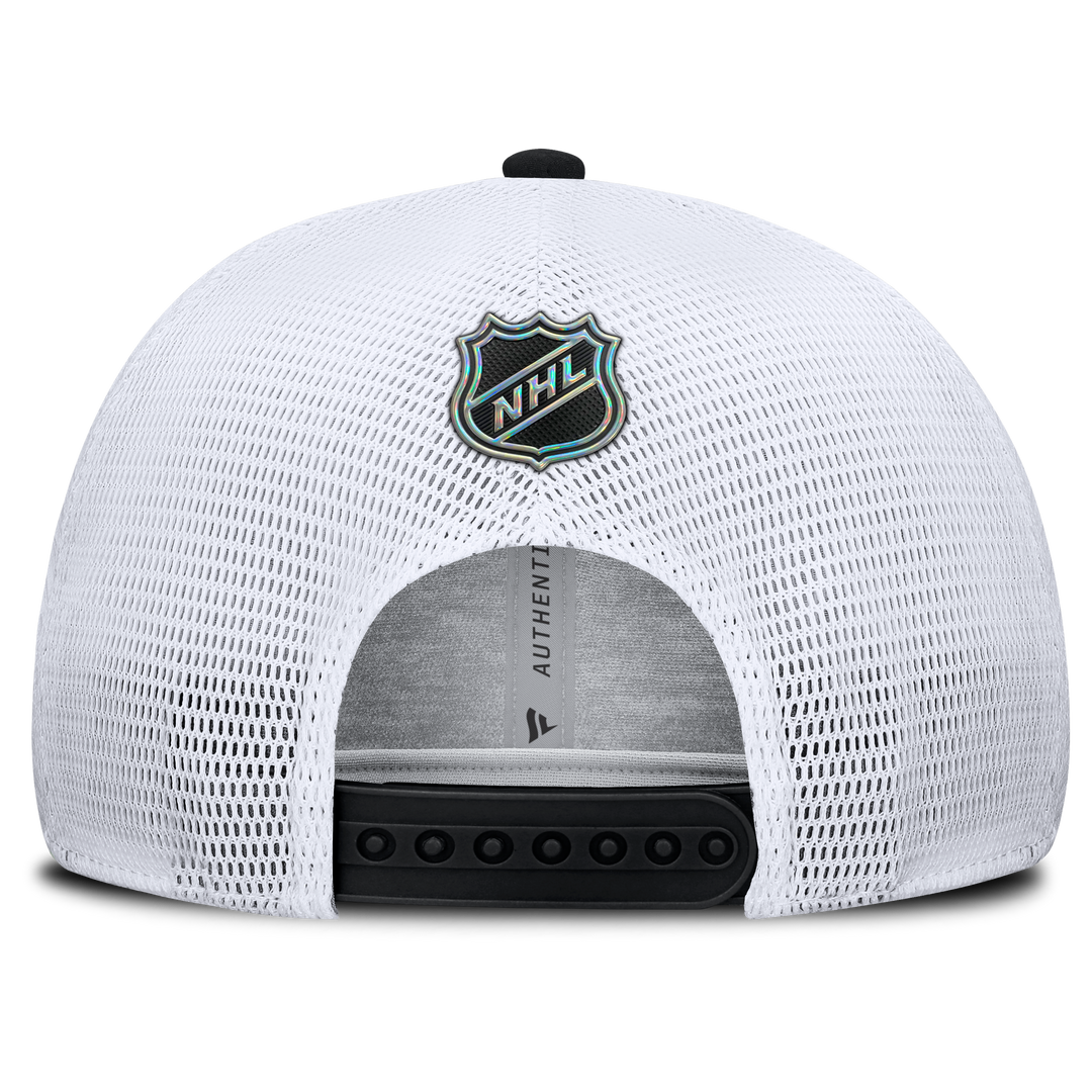 Fanatics Chicago Blackhawks Rink Meshback Trucker