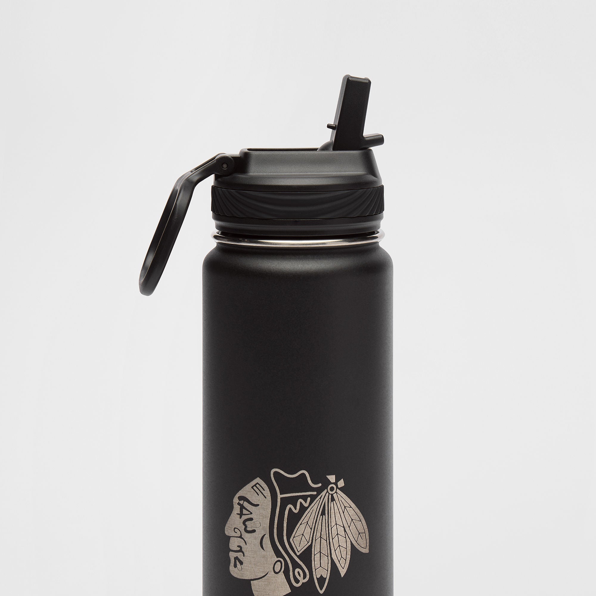 lululemon Chicago Blackhawks Back to Life Sport Bottle 24oz Straw