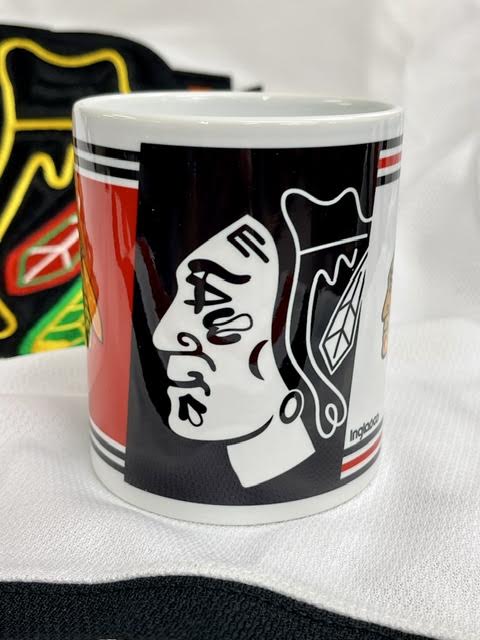 HAWKS SIDELINE STRIPE LOGO MUG
