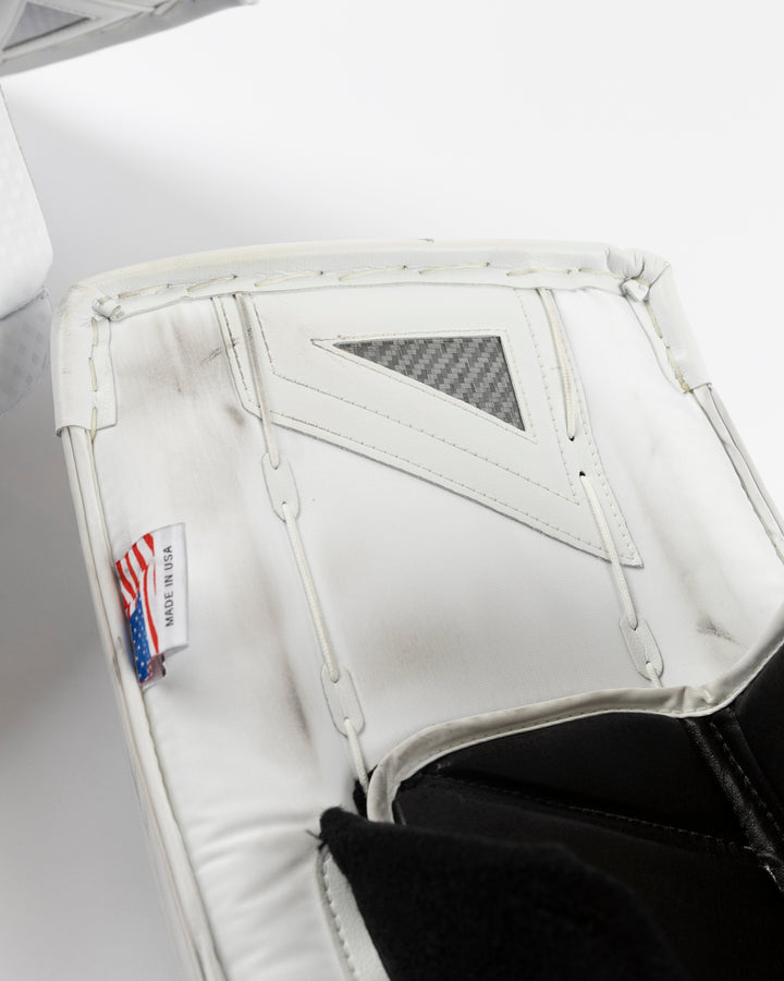 white Vaughn goalie pads used by Chicago Blackhawks goalie Petr Mrazek - alt detail lay flat