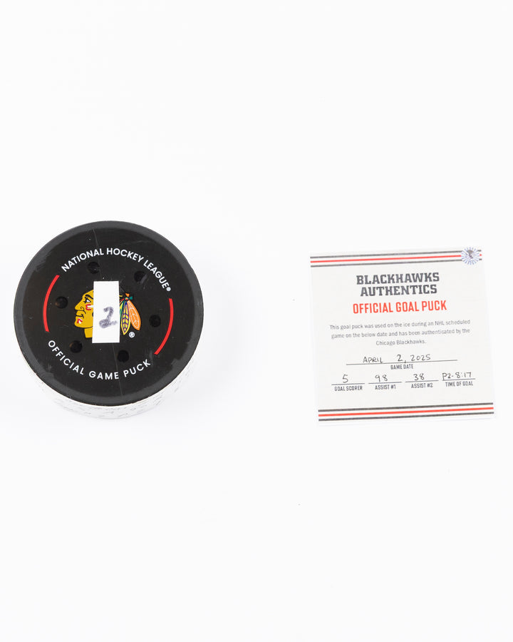 official hockey goal puck scored by Chicago Blackhawks player Connor Murphy  front lay flat puck and certificate