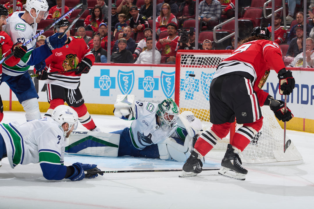 Chicago Blackhawks player Tyler Bertuzzi scoring goal during game on October 22, 2024