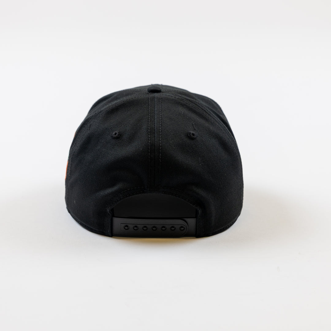 American Needle Chicago Blackhawks Original 6 Arched Hat