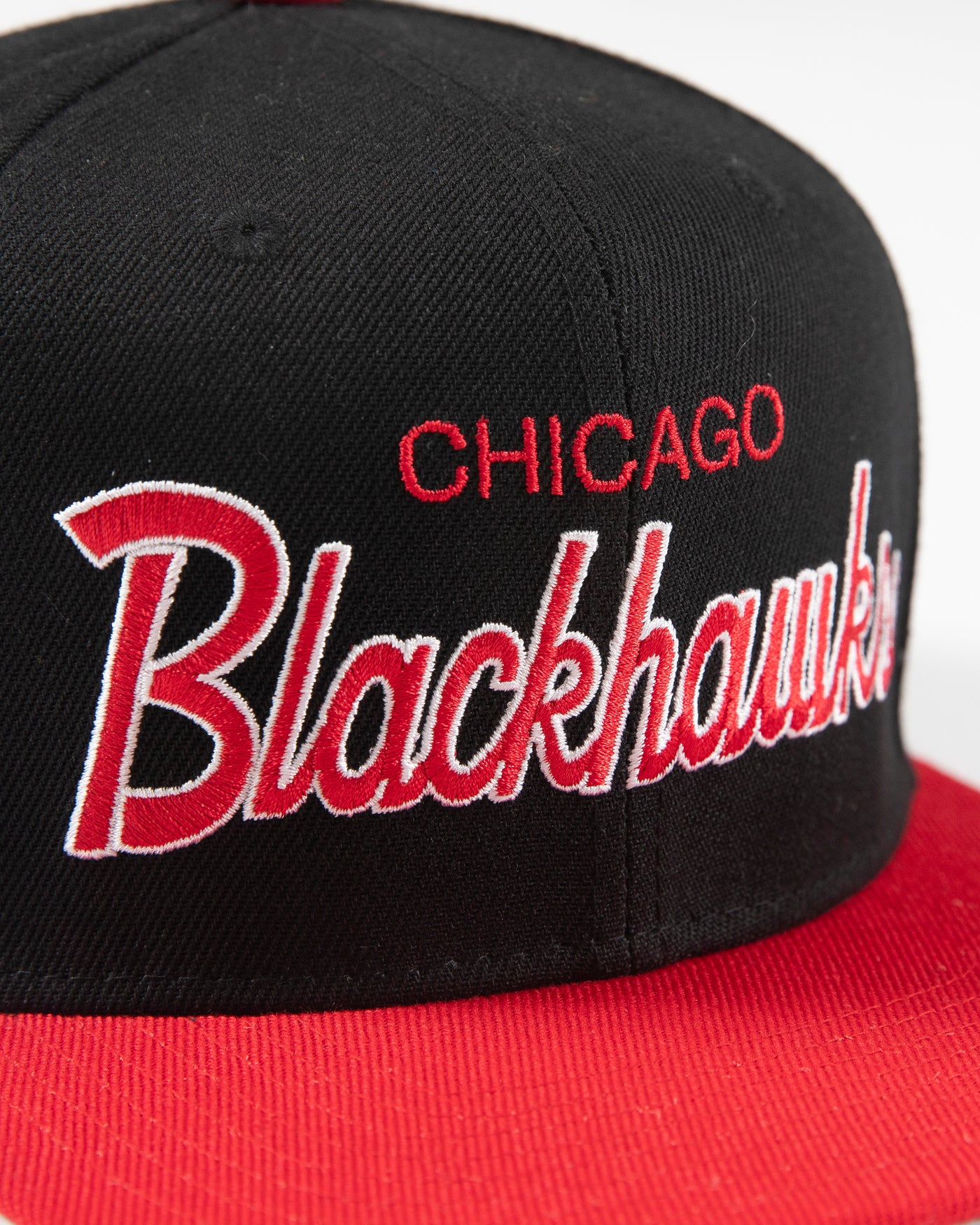 Men's Chicago Blackhawks Mitchell & Ness Cream/Black Vintage Snapback Hat