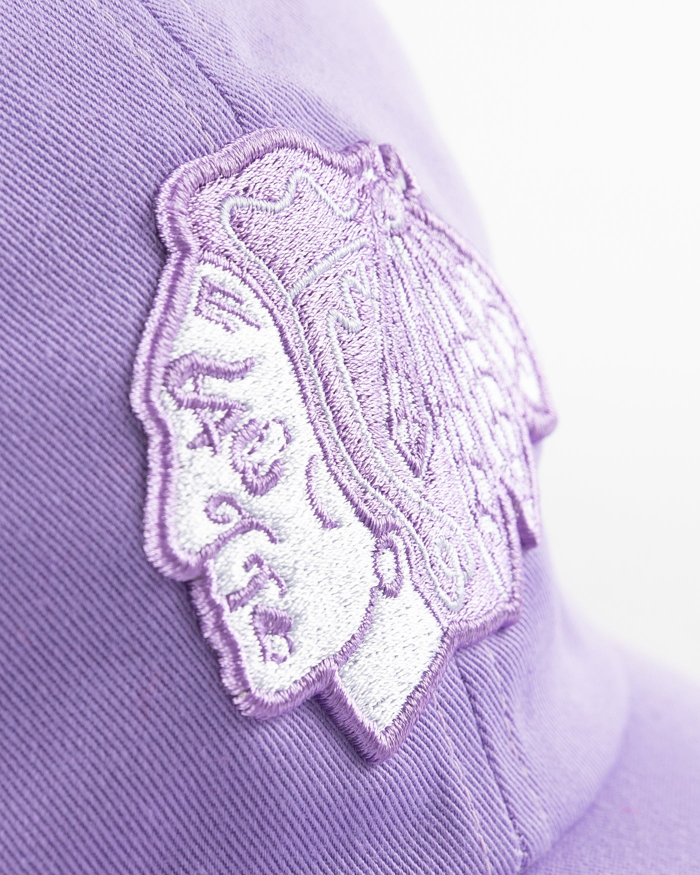 adidas Chicago Blackhawks 2022 Hockey Fights Cancer Cap