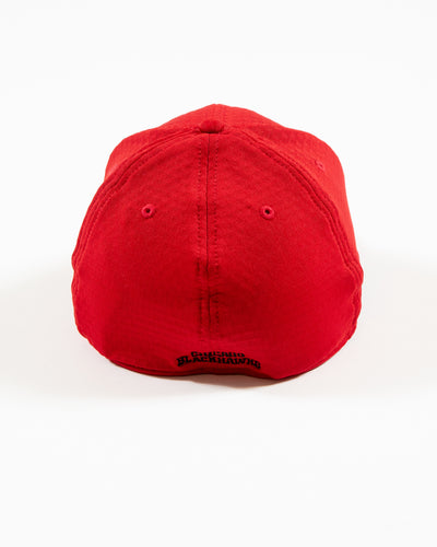 Red New Era 39THIRTY Flex Fit Cap with Chicago Blackhawks primary logo on front - back lay flat