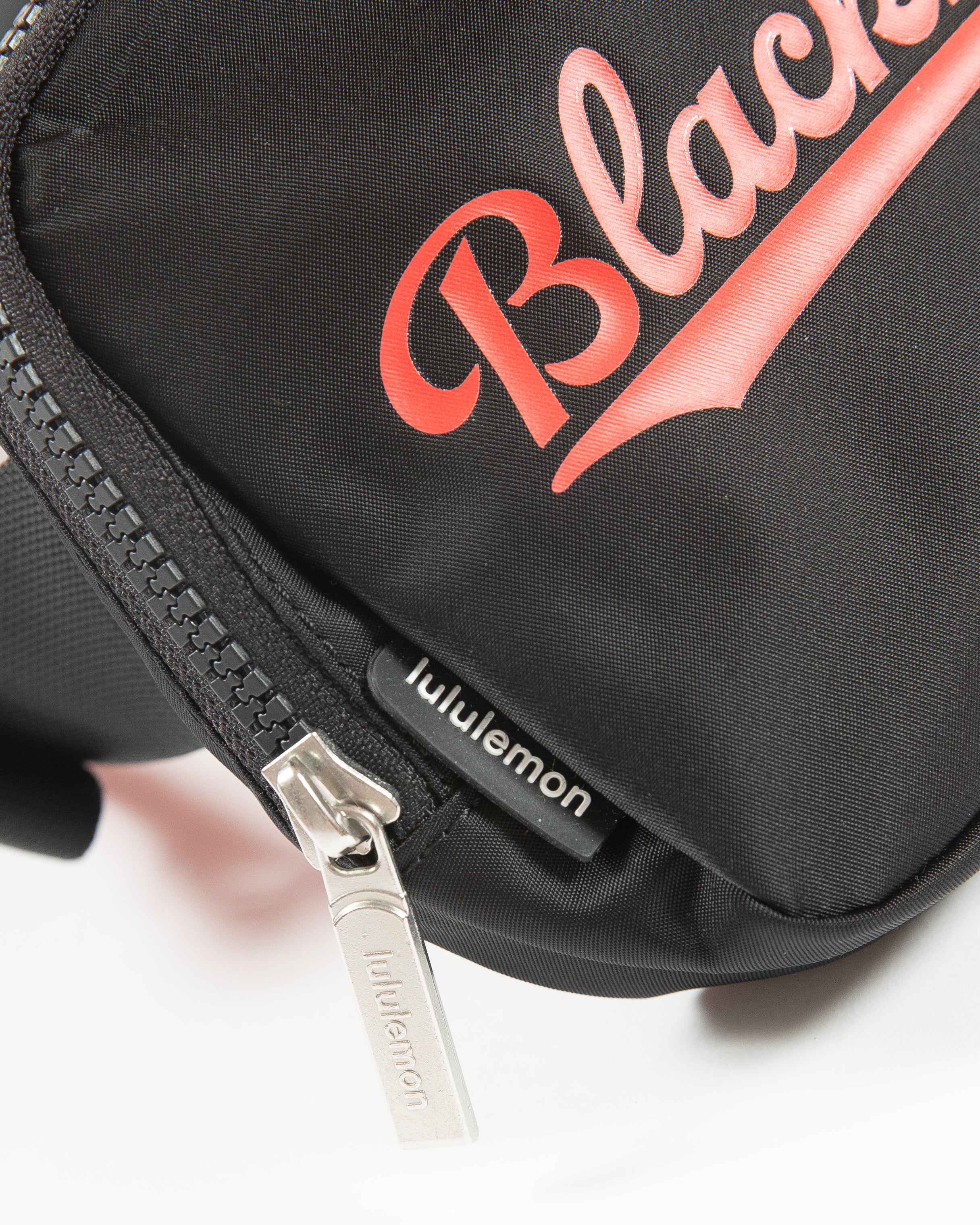 lululemon Chicago Blackhawks Script Everywhere Belt Bag – CBH Shop