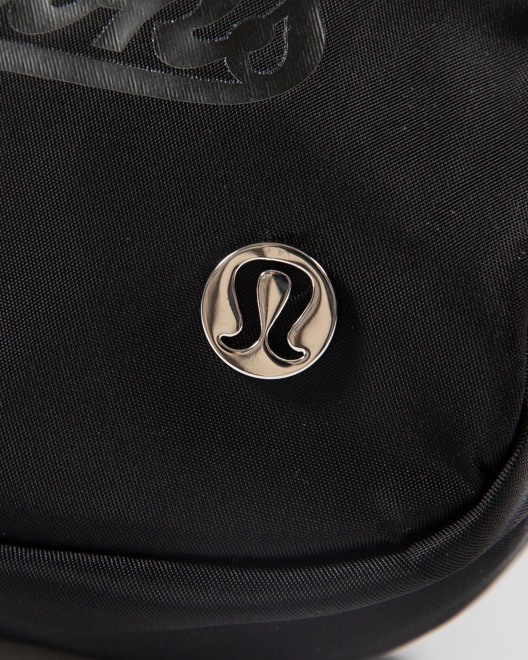 lululemon Chicago Blackhawks Tonal Script Everywhere Belt Bag lululemon Chicago Blackhawks Tonal Script Everywhere Belt Bag