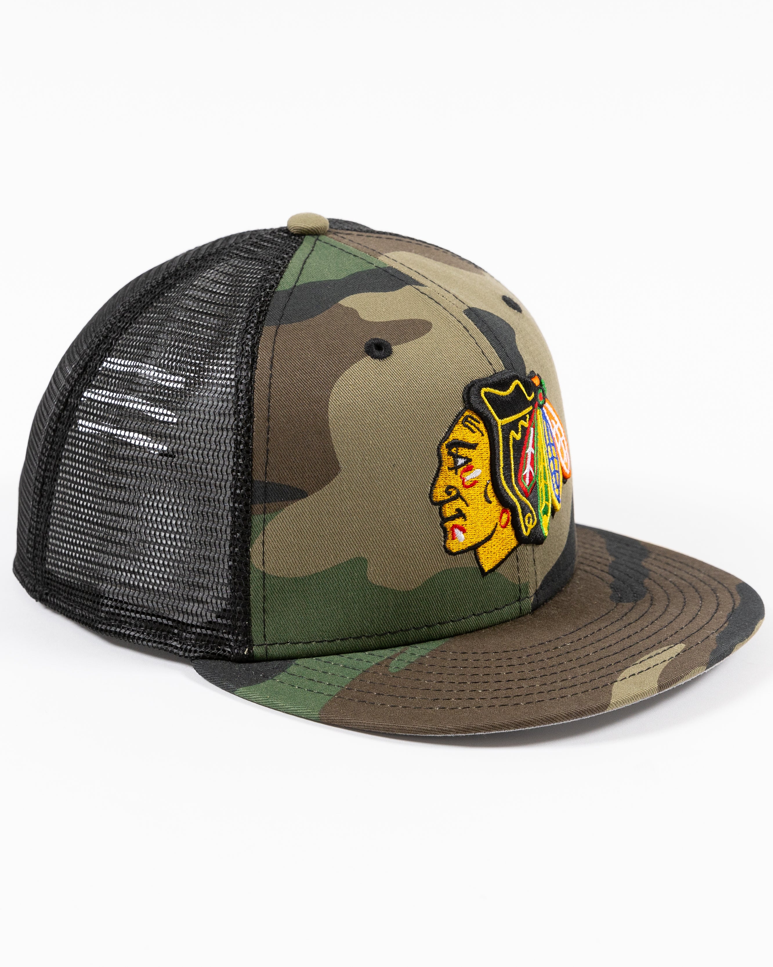 Chicago blackhawks camo hat on sale