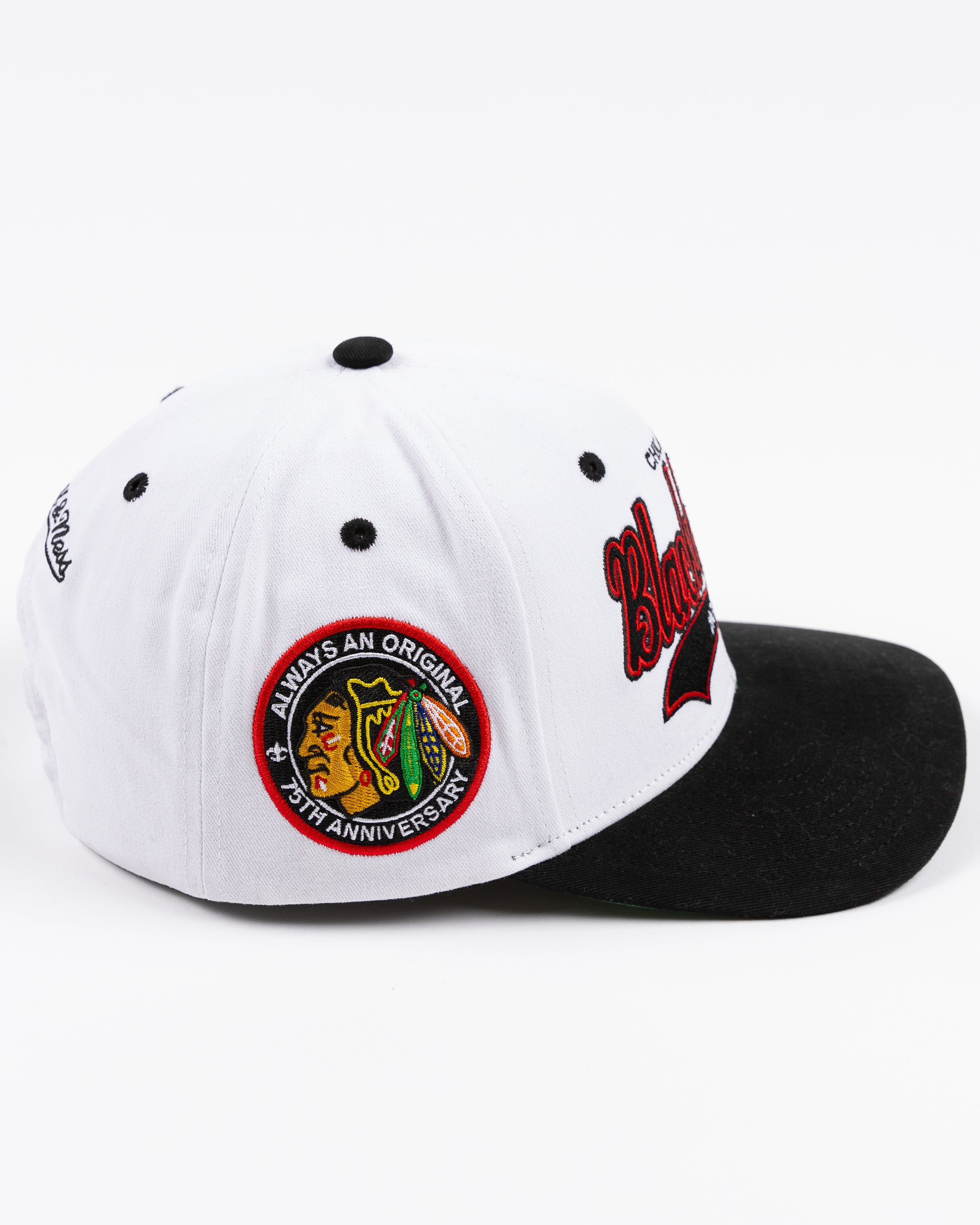 Mitchell & Ness Chicago Blackhawks Tail Sweep Snapback – CBH Shop