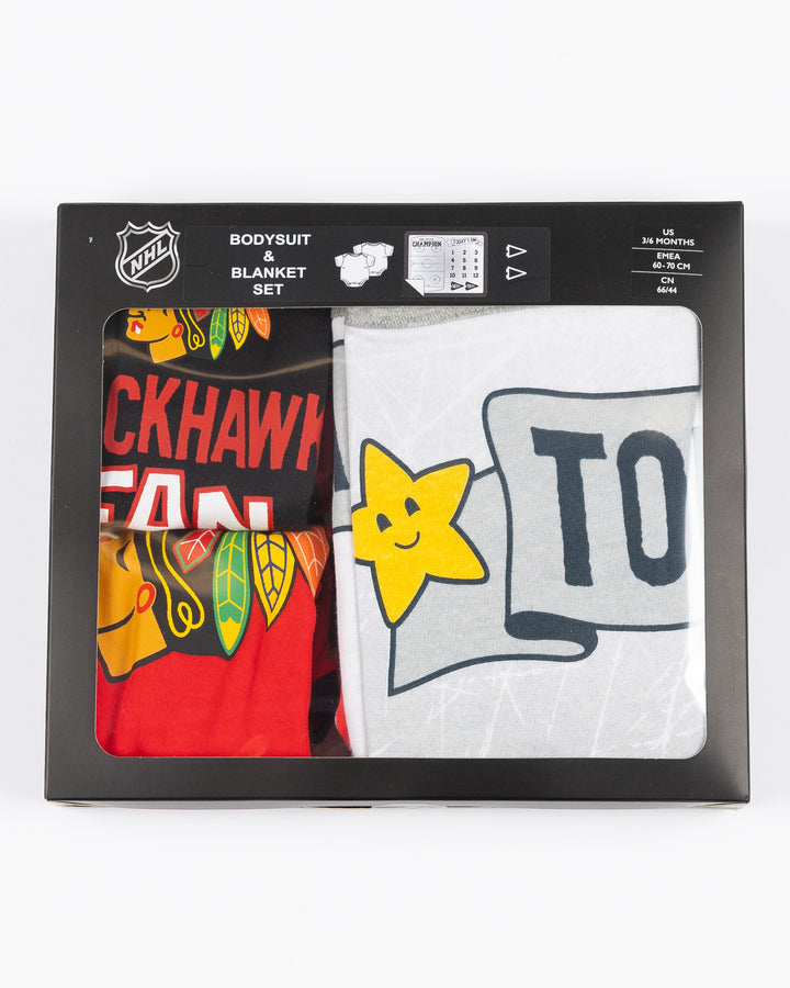 Newborn Chicago Blackhawks 2 Pack Creeper & Milestone Blanket Set