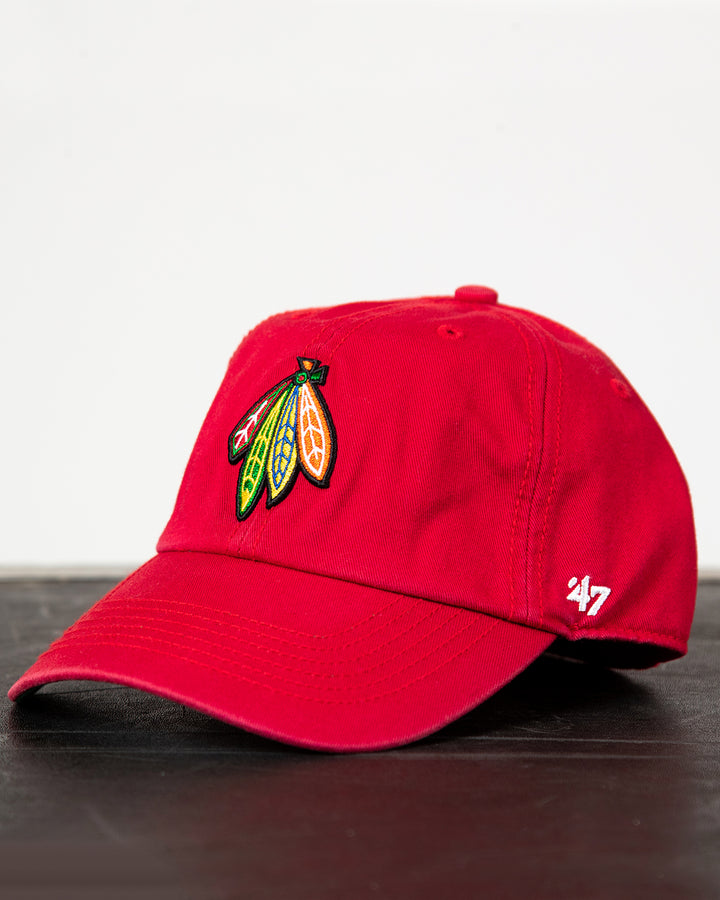 '47 Red Four Feathers Chicago Blackhawks Clean Up Cap