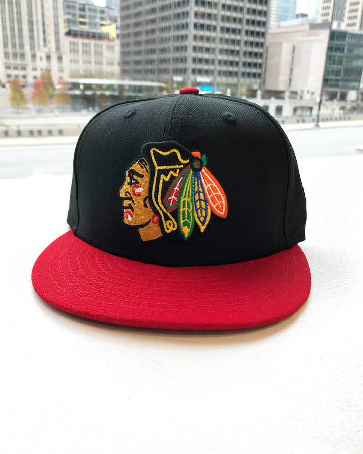 New Era Black &amp; Red Chicago Blackhawks 59FIFTY Fitted Cap