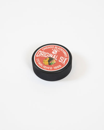 Chicago Blackhawks Official 2021-22 NHL Game Puck – Pro Am Sports