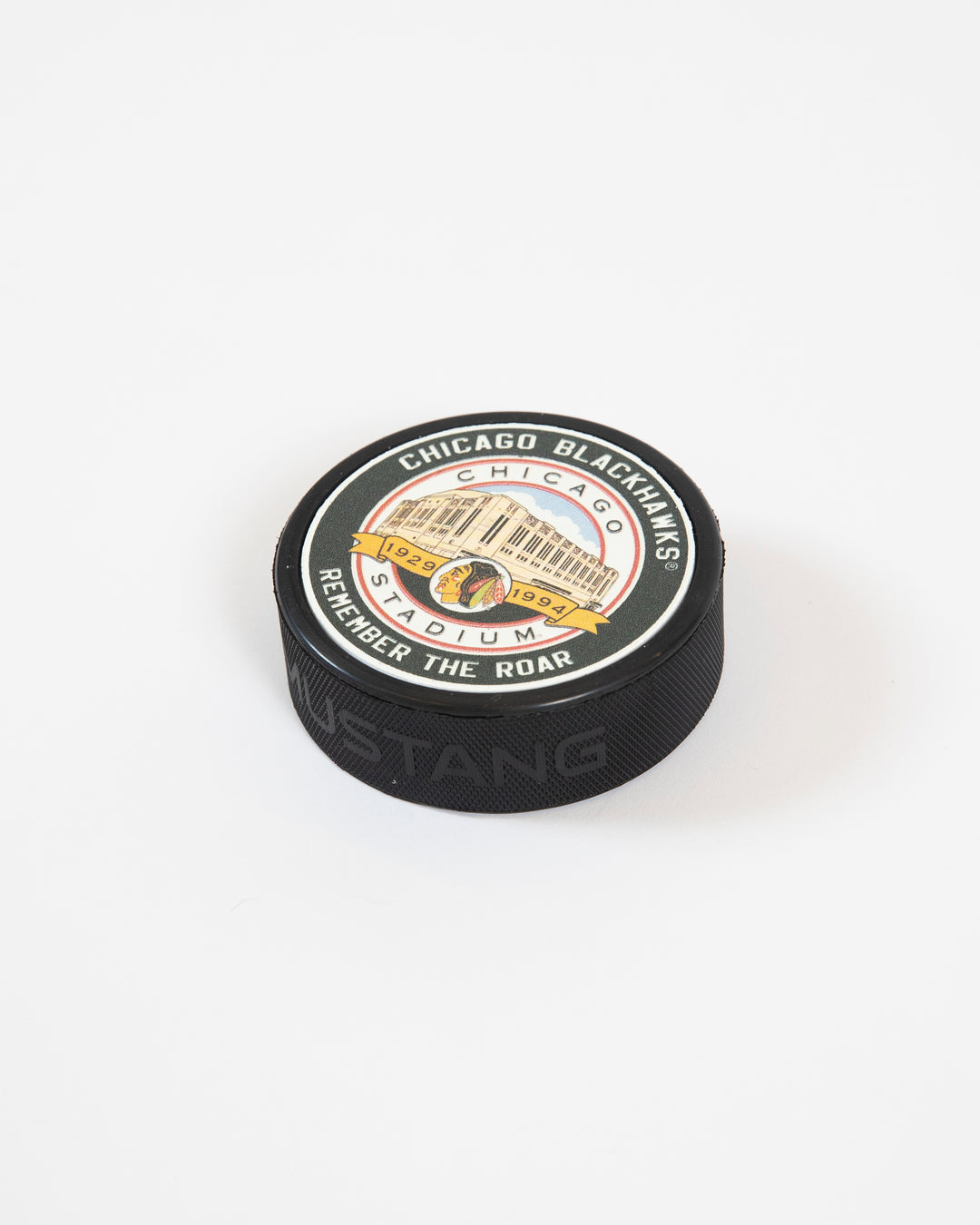 Mustang Chicago Blackhawks Chicago Stadium vintage Remember the Roar black puck - lay flat