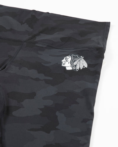 lululemon Ladies Chicago Blackhawks Camo Align Tight 25
