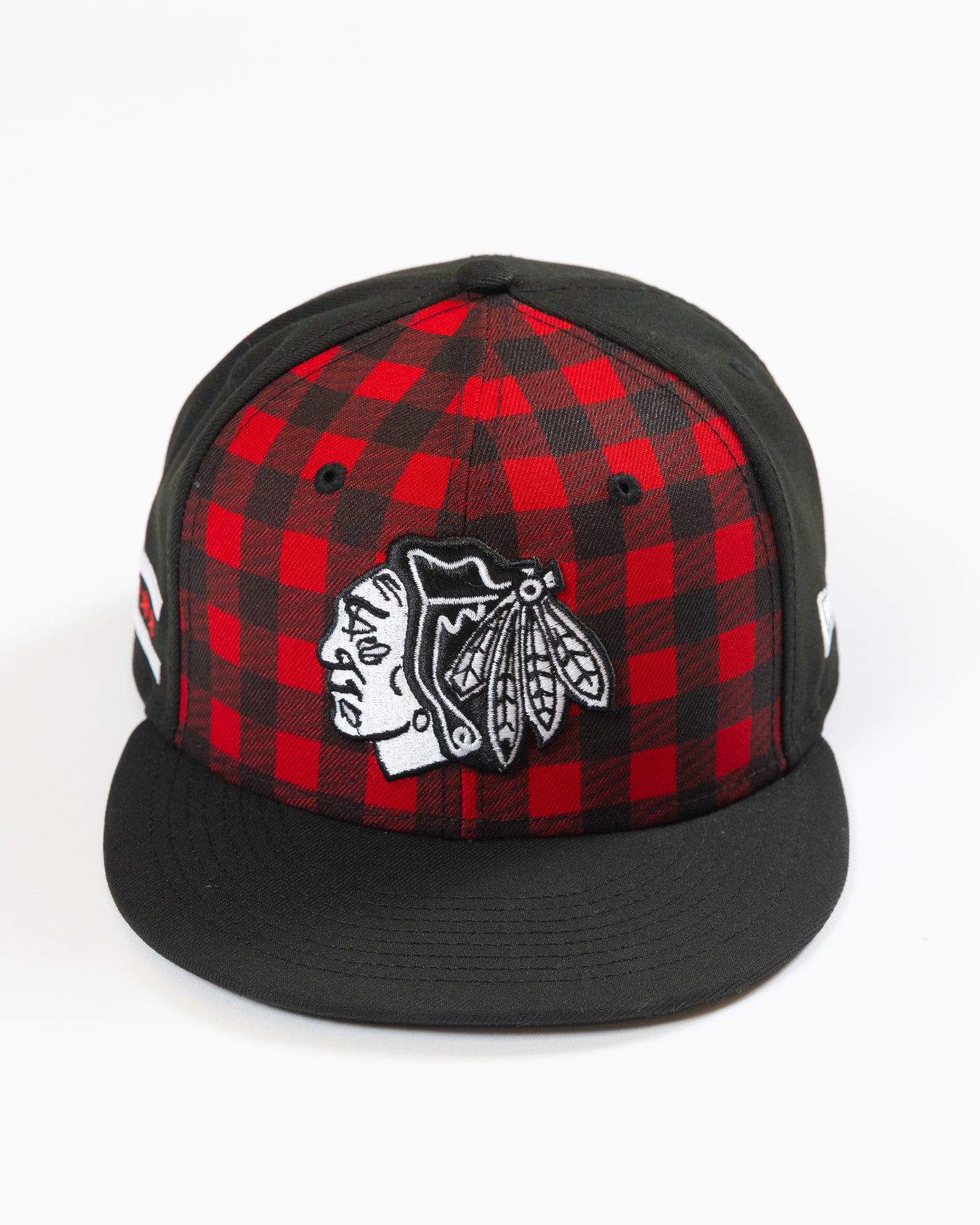 New Era red and black check snapback with tonal primary logo across front - lay flat front image